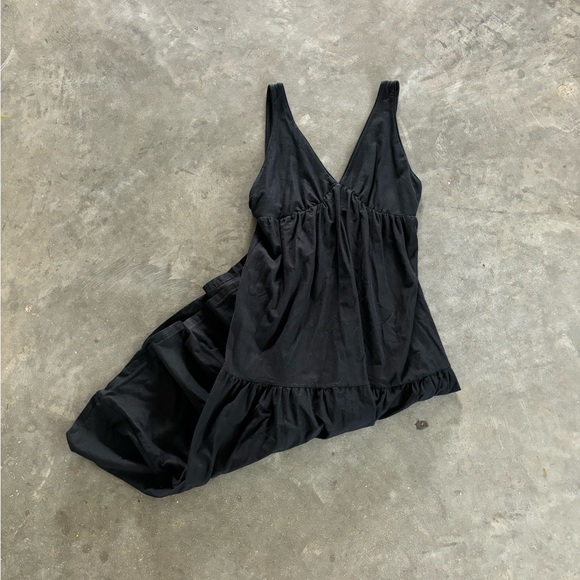 FARM Rio tiered midi dress - Picture 2 of 9